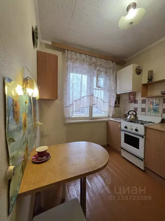 2-к кв. Коми, Сыктывкар Октябрьский просп., 126 (43.6 м) - Фото 2