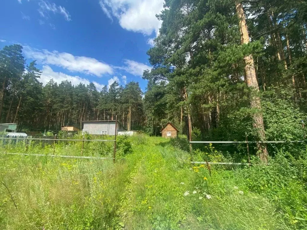 Участок в Свердловская область, Сысертский муниципальный округ, пос. ... - Фото 1