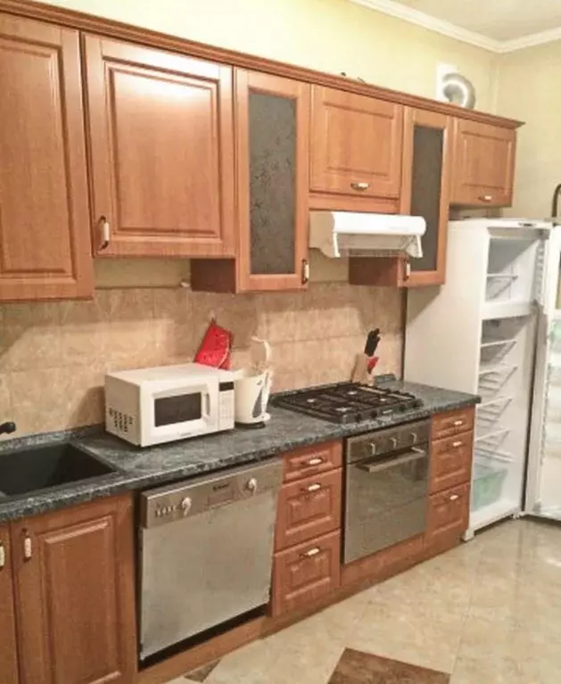 2-к кв. Калужская область, Калуга ул. Академика Королева, 22 (68.0 м) - Фото 1