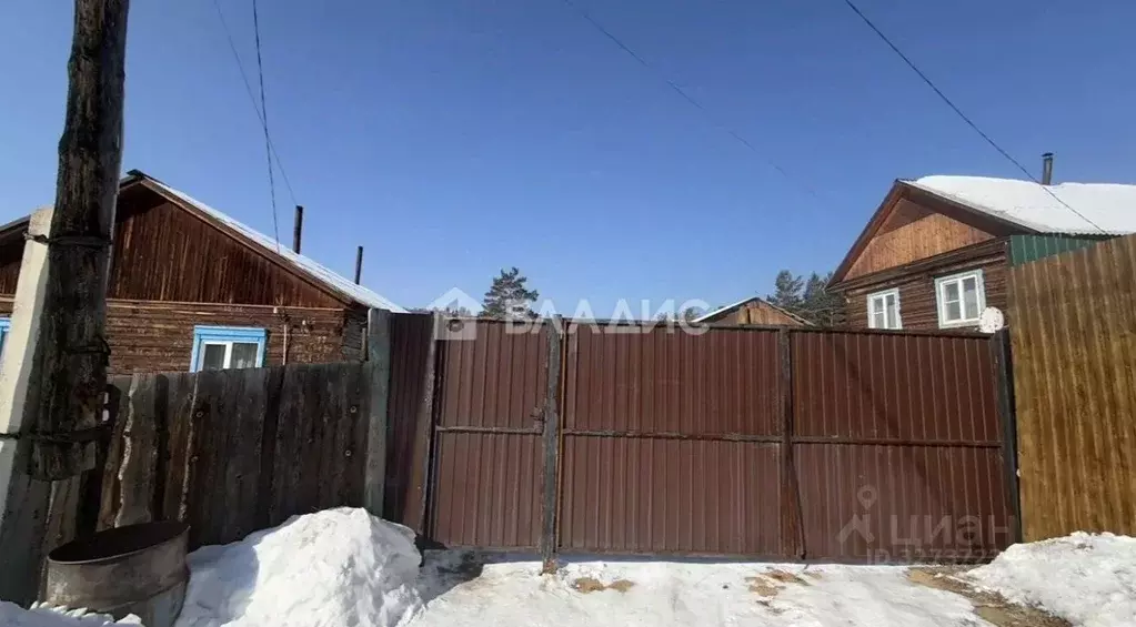 Дом в Бурятия, Улан-Удэ ул. Листовая (39 м) - Фото 0