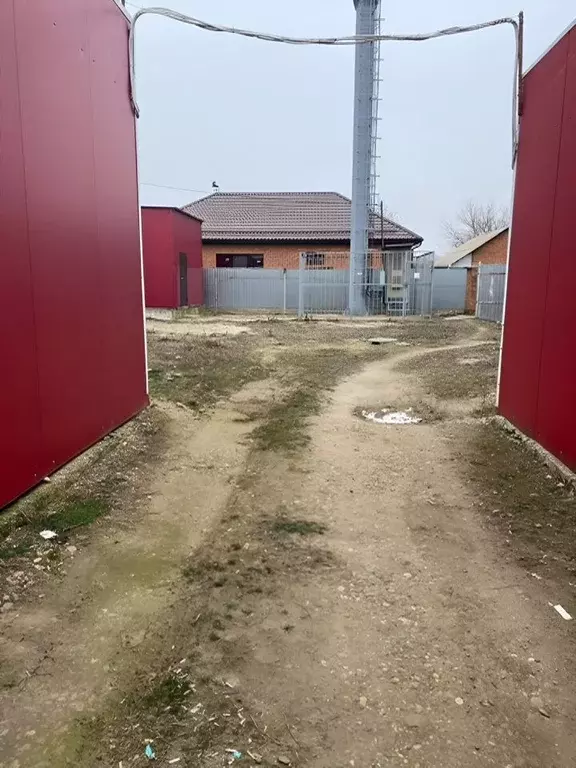 Помещение свободного назначения в Краснодарский край, Усть-Лабинский ... - Фото 0