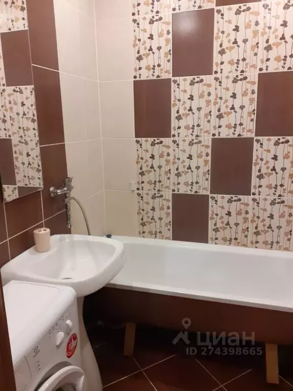 1-к кв. Курская область, Курск ул. Карла Маркса, 72к22 (42.0 м) - Фото 2