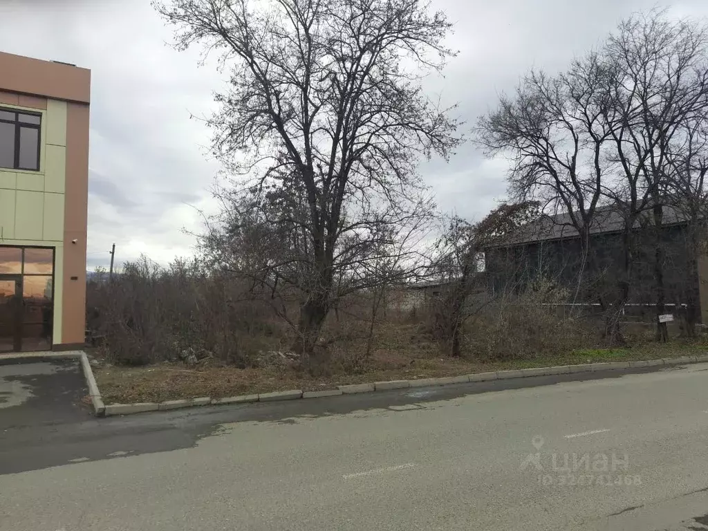 Участок в Северная Осетия, Владикавказ ул. Хадарцева (35.0 сот.) - Фото 0