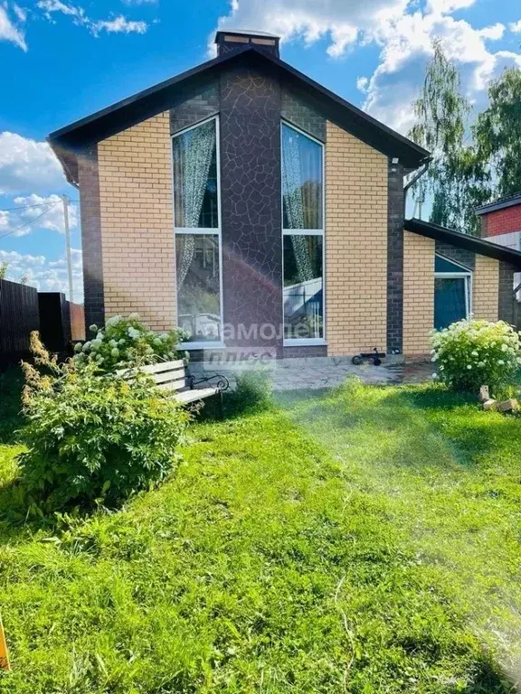 Дом в Калужская область, Калуга ул. 2-я Холмовая, 71А (150 м) - Фото 1