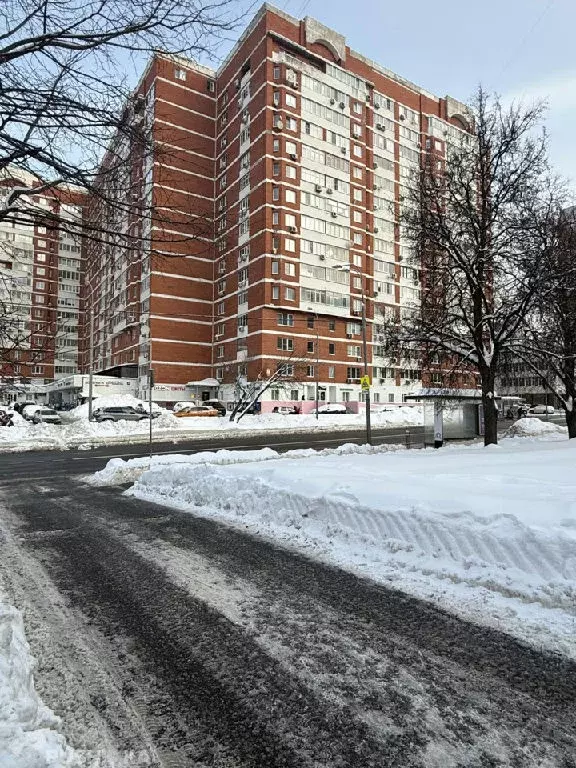 Продается 3-комнатная квартира - Фото 1