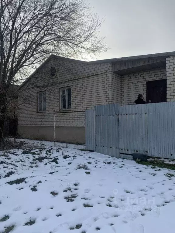 Дом в Калмыкия, Элиста ул. Скрипкина, 48 (146 м) - Фото 1