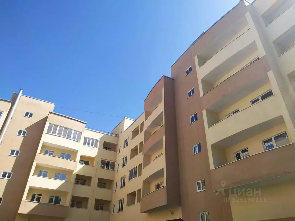 3-к кв. Саратовская область, Саратов Шелковичная ул., 210Б (109.35 м) - Фото 1