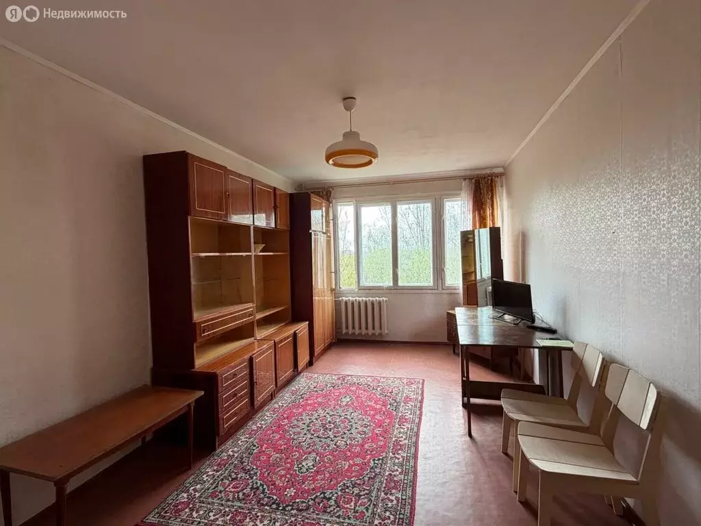 1-комнатная квартира: Кингисепп, улица Жукова, 12А (30 м) - Фото 1