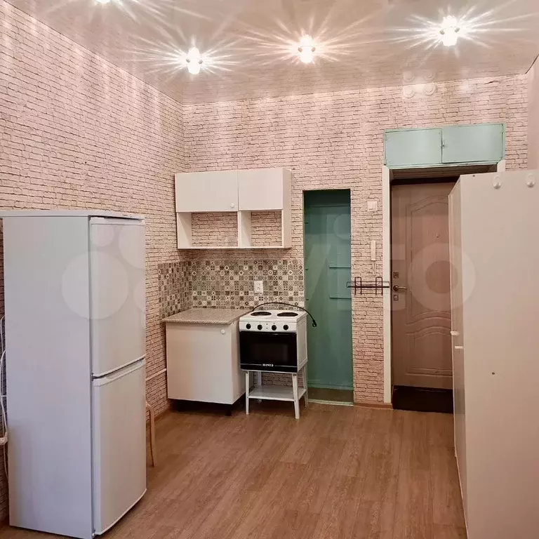 Комната 14 м в 1-к., 2/4 эт. - Фото 1