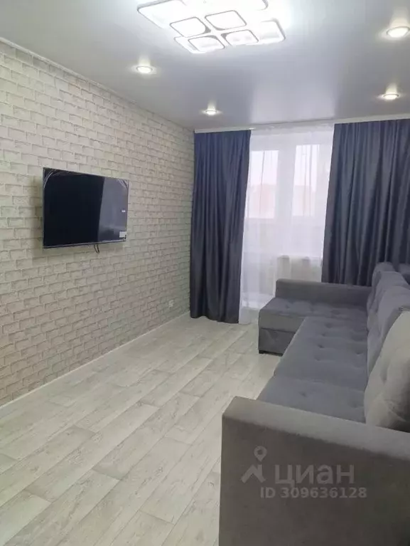 1-к кв. Омская область, Омск ул. 1-ой Красной Звезды, 65 (34.0 м) - Фото 1