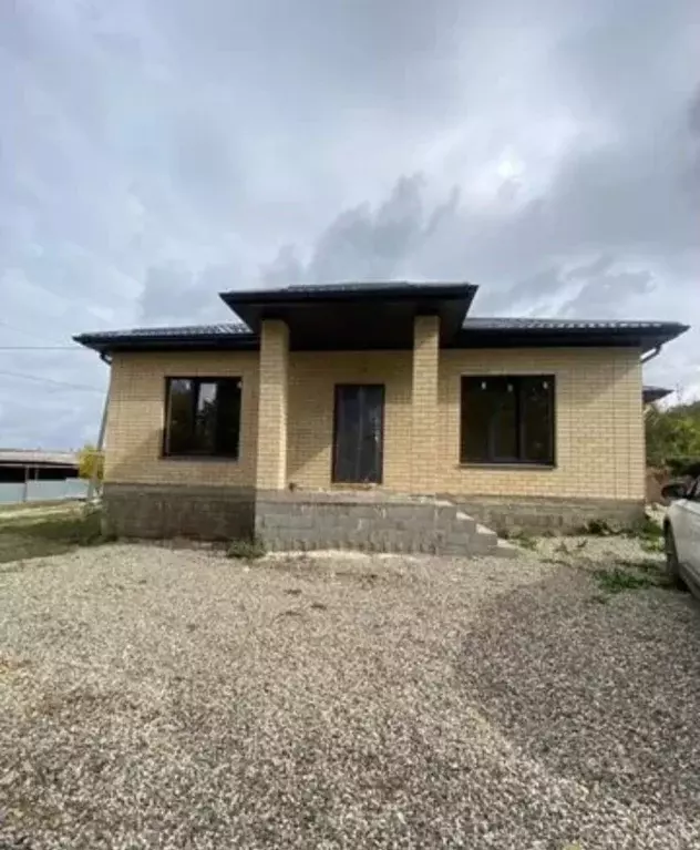 Дом в Ставропольский край, Шпаковский муниципальный округ, с. Татарка ... - Фото 1