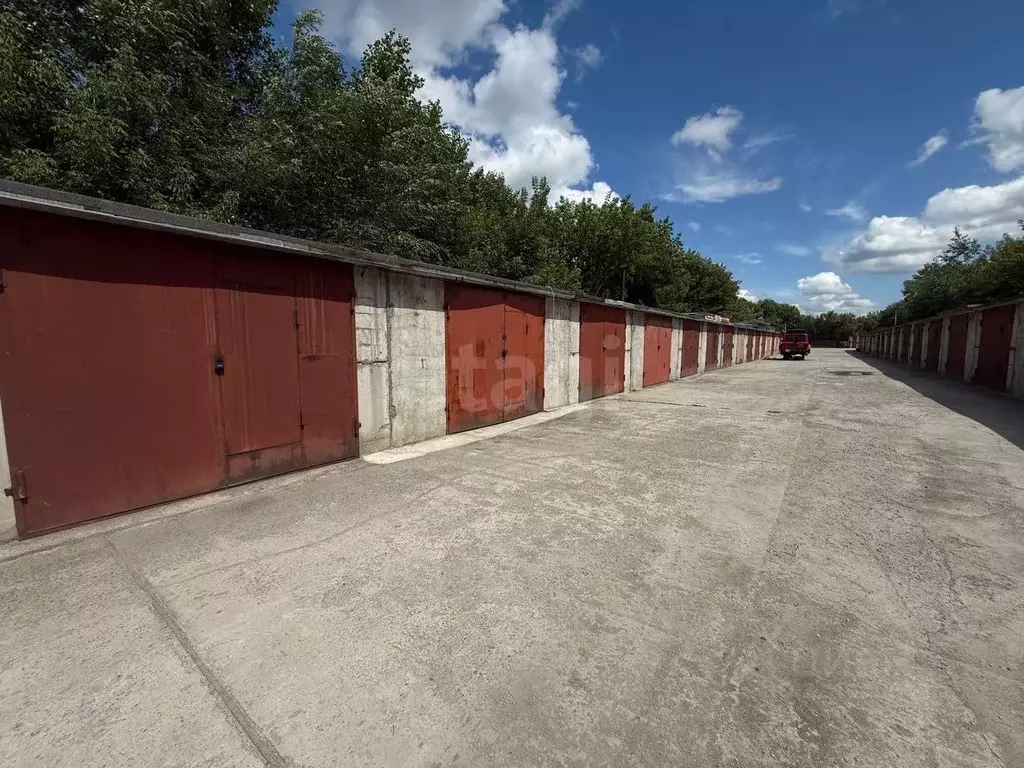 Гараж в Алтайский край, Бийск ул. Вали Максимовой, 103 (20 м) - Фото 1