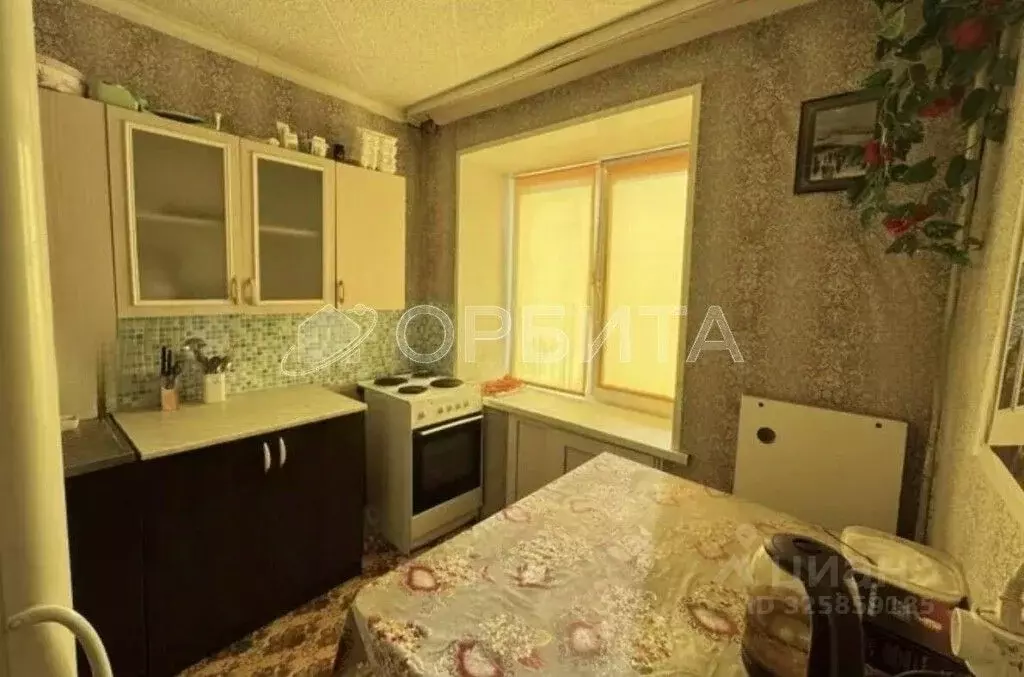 1-к кв. Тюменская область, Тюменский муниципальный округ, Боровский рп ... - Фото 1