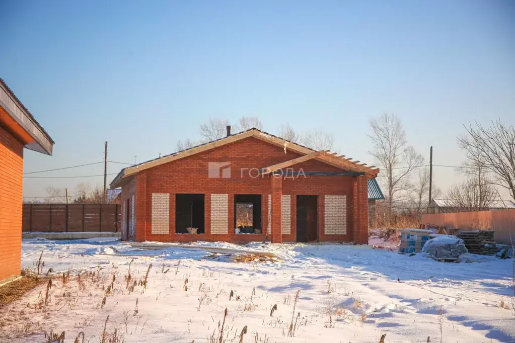 Дом в Новосибирская область, Новосибирский район, с. Кубовая, Связист ... - Фото 0