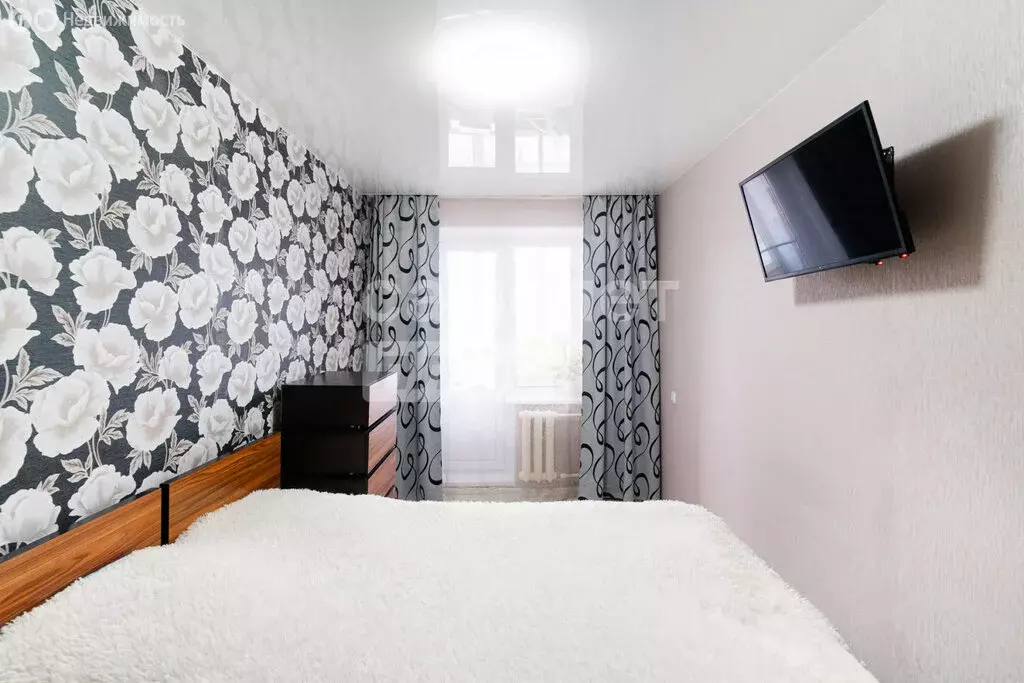 3-комнатная квартира: Омск, проспект Королёва, 16 (60.8 м) - Фото 2