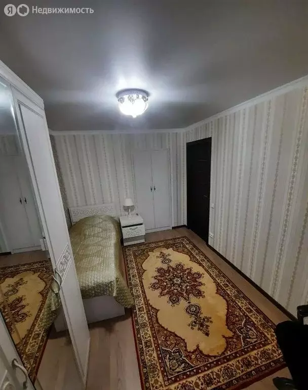 4-комнатная квартира: Каменск-Шахтинский, Ученическая улица, 7А (79.8 ... - Фото 1