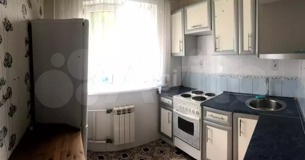 3-к. квартира, 46 м, 2/5 эт. - Фото 0