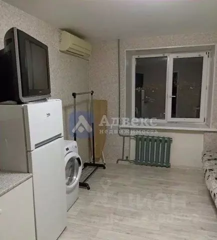 Комната Тюменская область, Тюмень ул. Республики, 214 (9.0 м) - Фото 0