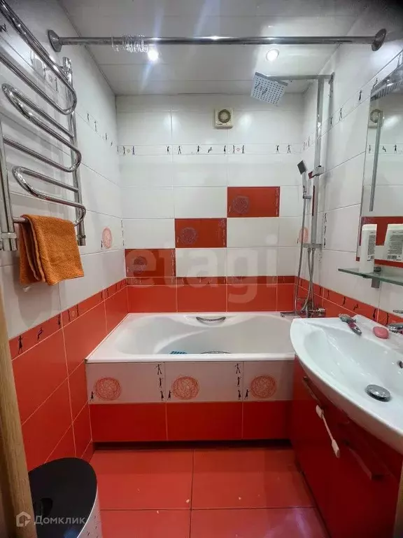 Продаётся 3-к квартира, 63.3 м - Фото 0