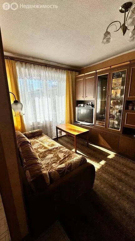 1-комнатная квартира: Волхов, улица Калинина, 4 (27.73 м) - Фото 0