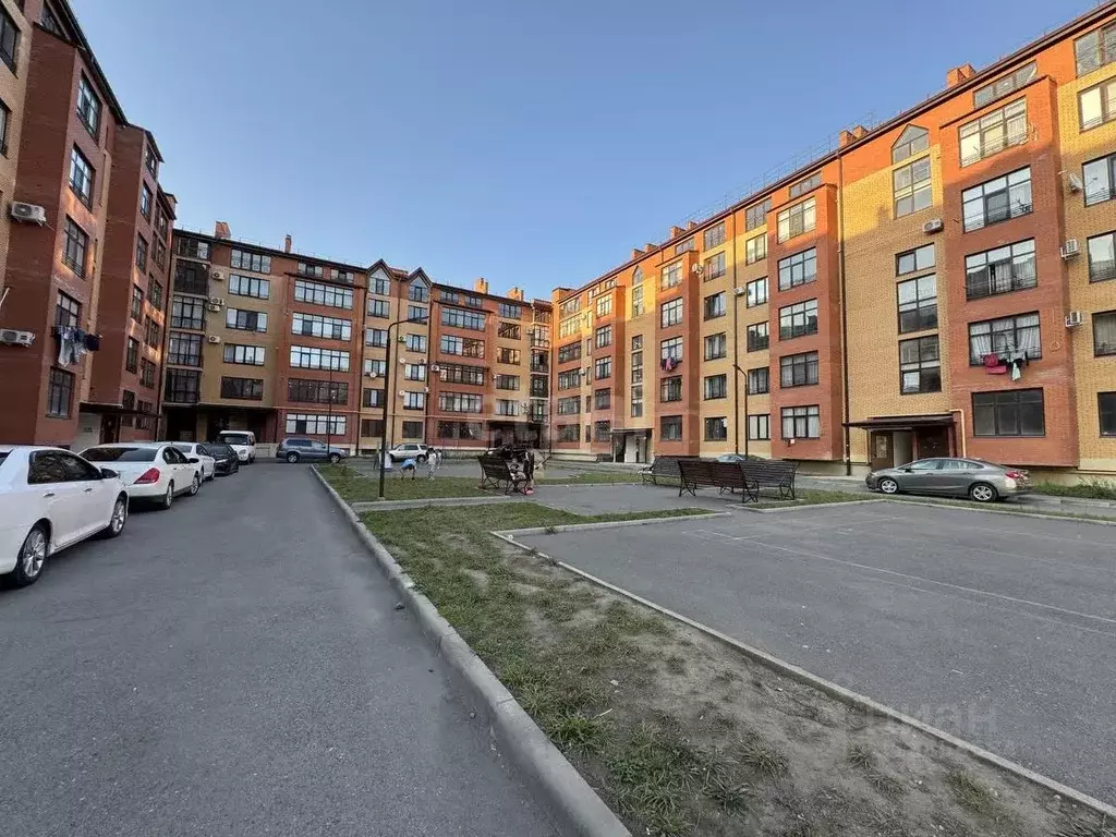 2-к кв. Северная Осетия, Владикавказ ул. Билара Кабалоева, 8 (86.0 м) - Фото 1