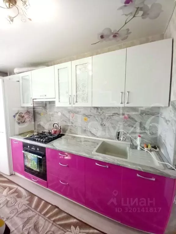 3-к кв. Курская область, Курск ул. Парижской Коммуны, 28/5 (60.3 м) - Фото 1