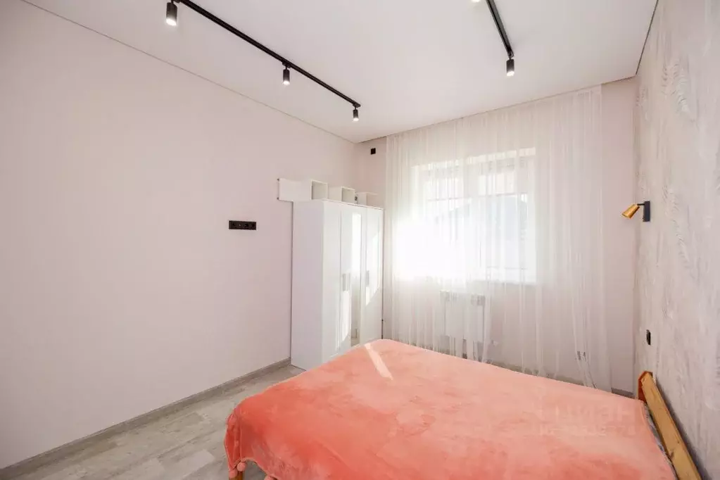 Дом в Оренбургская область, Оренбургский район, с. Ивановка ул. ... - Фото 1