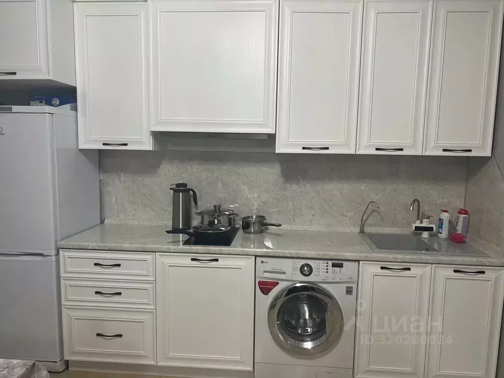 2-к кв. Дагестан, Каспийск просп. М. Омарова, 14А (58.0 м) - Фото 1