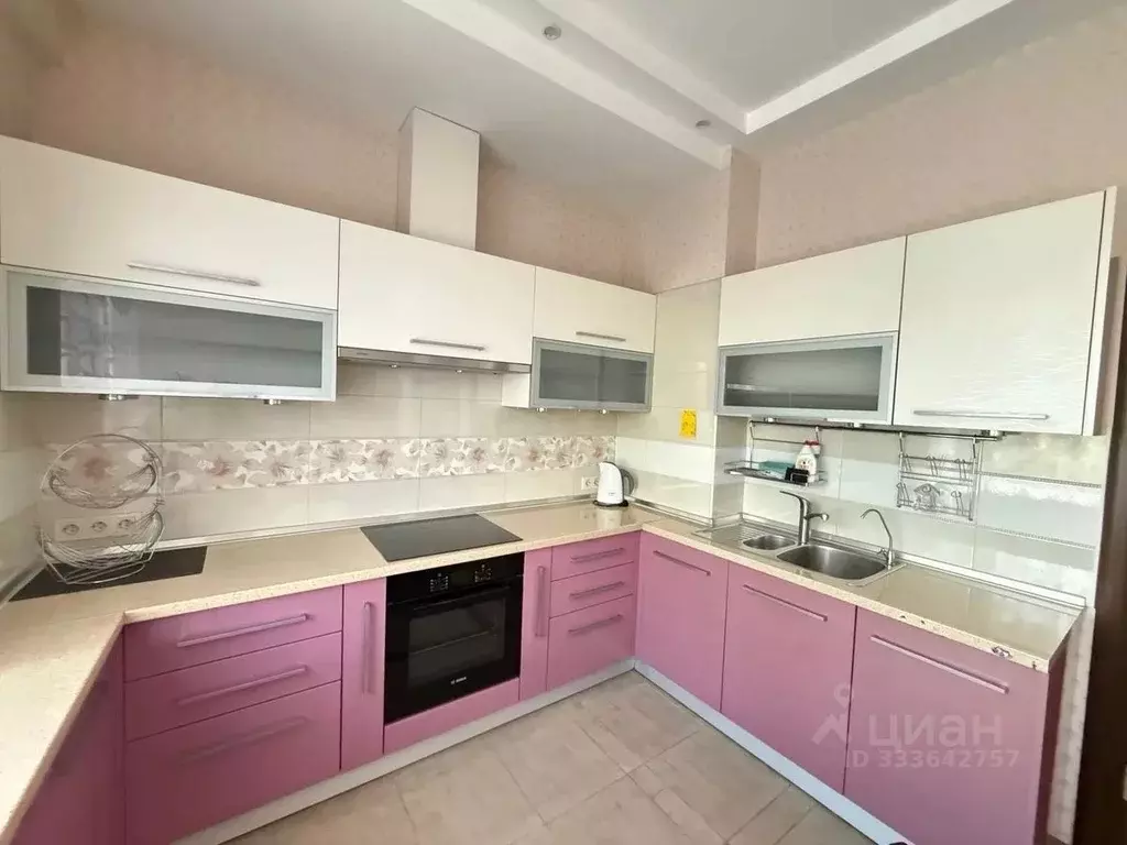 2-к кв. Крым, Симферополь ул. Беспалова, 110В (60.0 м) - Фото 1