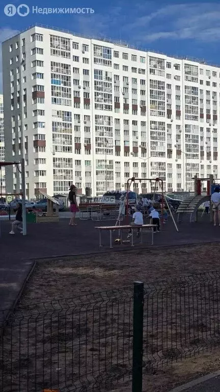 1-комнатная квартира: Уфа, улица Дмитрия Купцова, 4 (42.5 м) - Фото 2