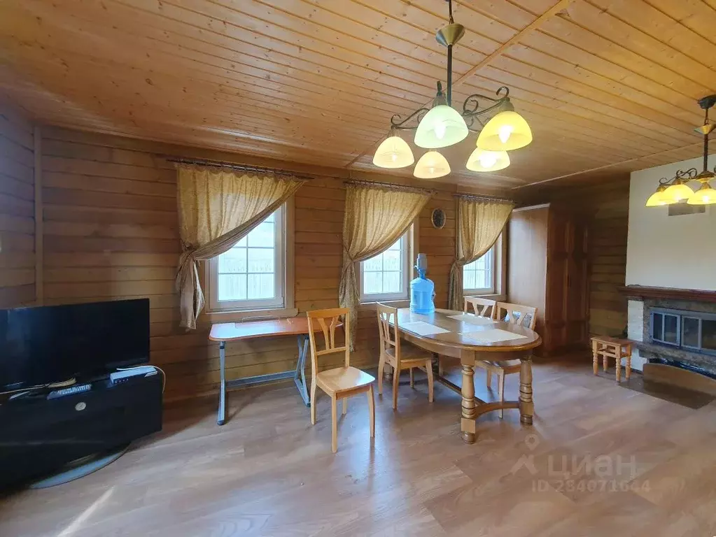 Дом в Ленинградская область, Гатчинский муниципальный округ, Вырица ... - Фото 1