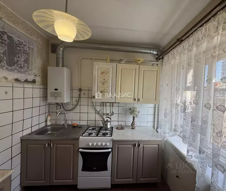 2-к кв. Московская область, Подольск Рабочая ул., 3а (43.8 м) - Фото 2