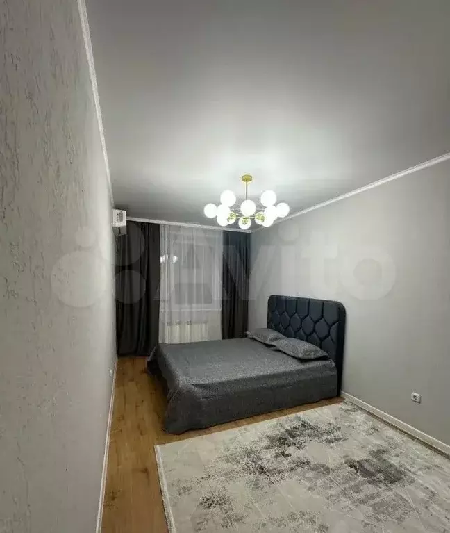 1-к. квартира, 36 м, 8/10 эт. - Фото 1