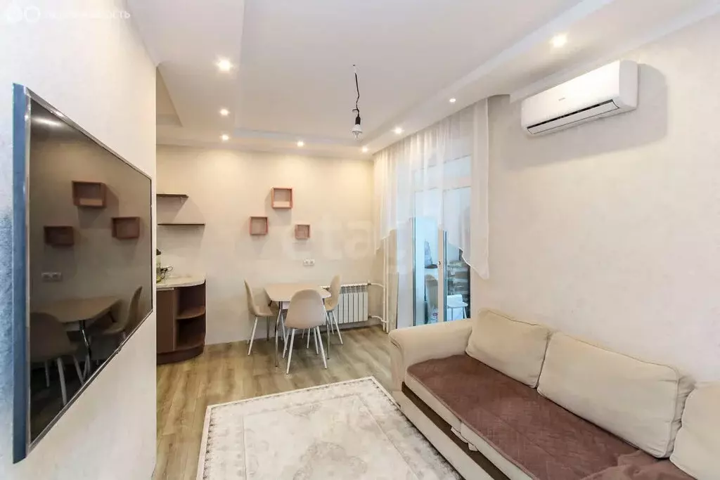 1-комнатная квартира: Тюмень, улица Пожарных и Спасателей, 5 (48.8 м) - Фото 2