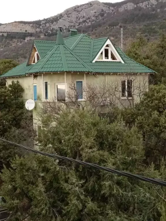 Дом в Севастополь Севастопольская зона ЮБК кв-л, 53/111 (183 м) - Фото 0