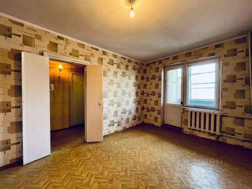 3-к кв. Курская область, Курск Хуторская ул., 1 (59.5 м) - Фото 2