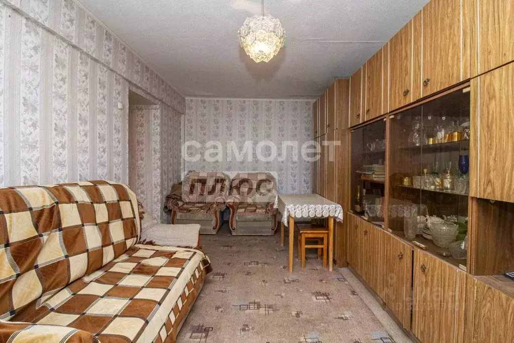 4-к кв. Ульяновская область, Ульяновск ул. Варейкиса, 11 (59.8 м) - Фото 1