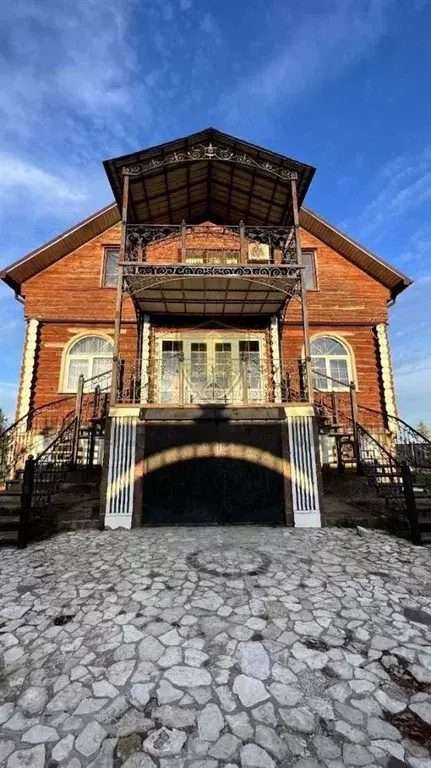 Дом в Рязанская область, с. Путятино ул. Дзержинского, 48 (500 м) - Фото 0