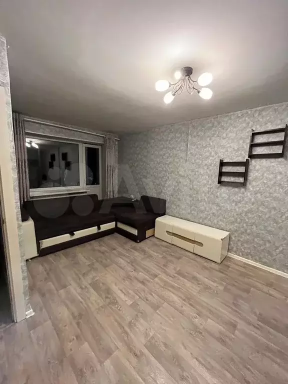 1-к. квартира, 30 м, 4/4 эт. - Фото 0