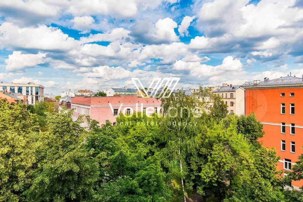 3-к. квартира, 188 м, 3/5 эт. - Фото 1