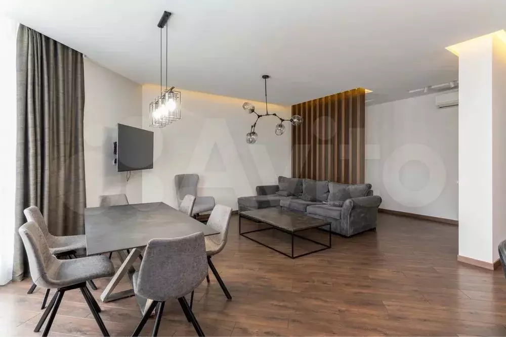 3-к. квартира, 115 м, 5/7 эт. - Фото 0
