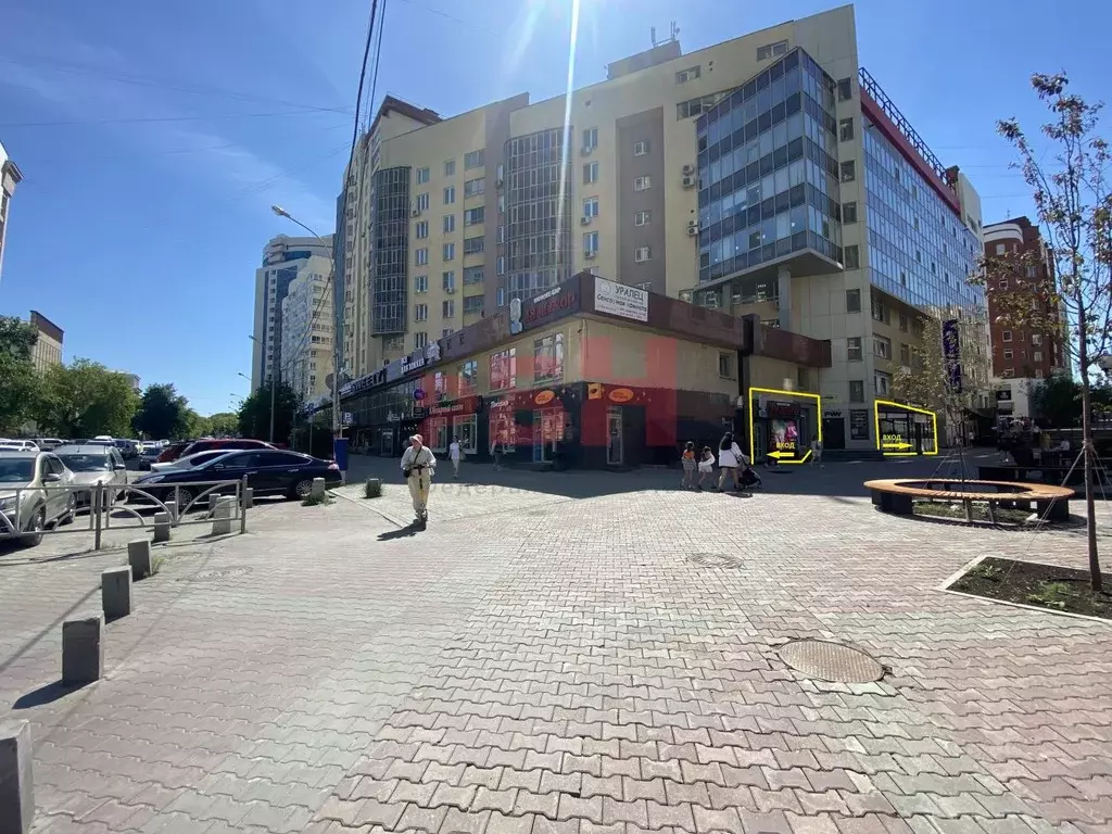 Помещение свободного назначения в Свердловская область, Екатеринбург ... - Фото 1