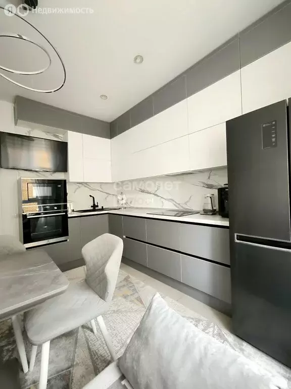 3-комнатная квартира: Москва, Красноказарменная улица, 14Ак5 (70 м) - Фото 1