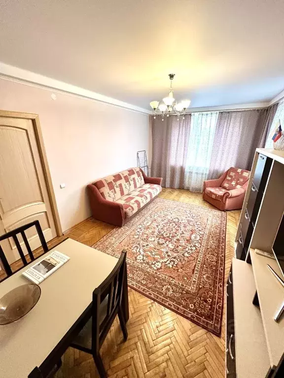2-к кв. Ленинградская область, Гатчина ул. Рощинская, 30 (43.1 м) - Фото 1