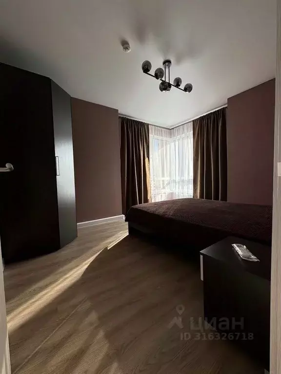 3-к кв. Москва Очаковское ш., 5к1 (55.0 м) - Фото 0