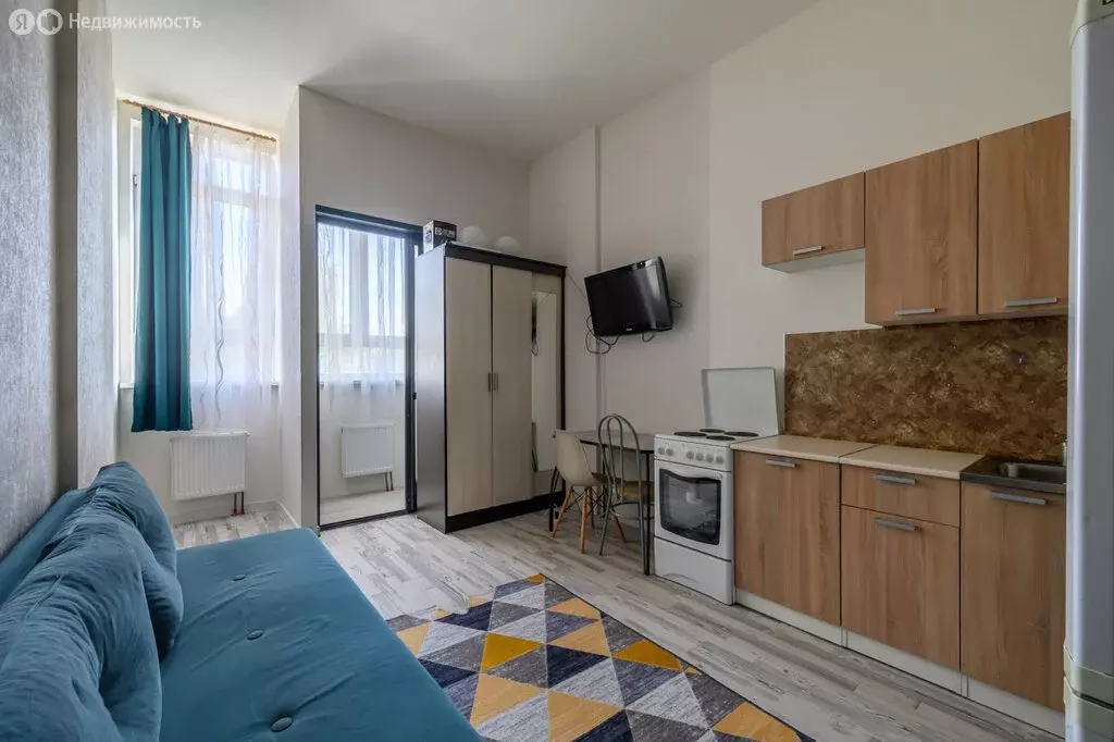 Квартира-студия: Екатеринбург, улица Лыжников, 3 (22.9 м) - Фото 0