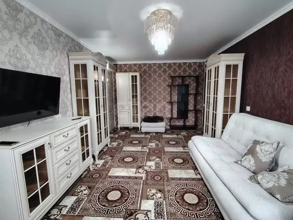 2-к кв. Краснодарский край, Геленджик ул. Маршала Жукова, 1к3 (59.0 м) - Фото 0