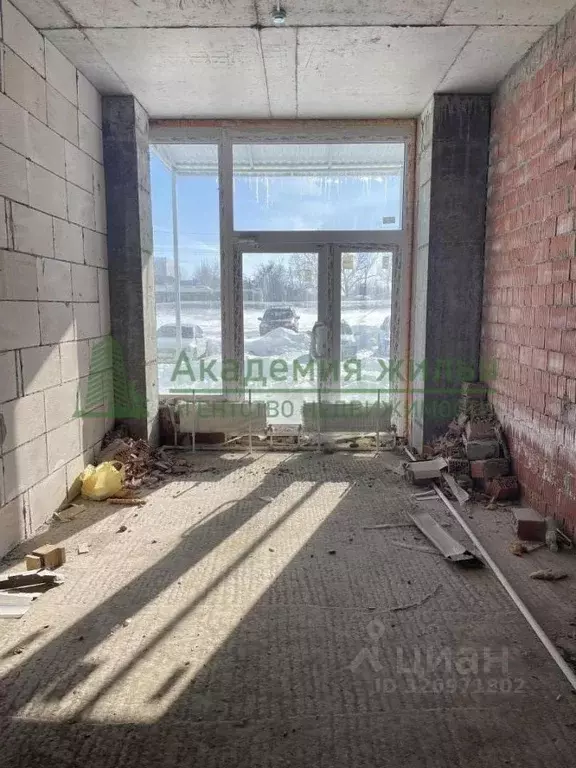 Помещение свободного назначения в Саратовская область, Саратов ул. ... - Фото 1