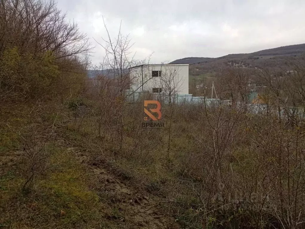 Участок в Севастополь с. Новобобровка, ул. Баденкиной, 1Д (10.0 сот.) - Фото 2