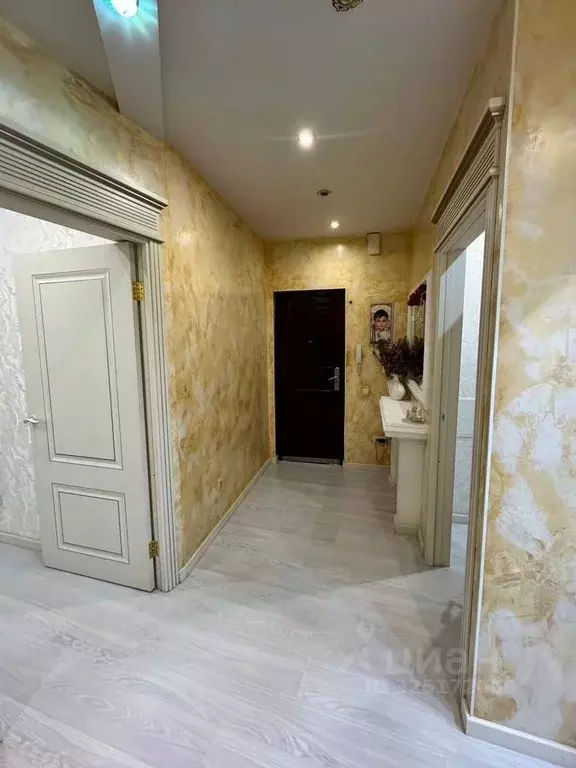 2-к кв. Санкт-Петербург ул. Сантьяго-де-Куба, 4к3 (66.0 м) - Фото 1